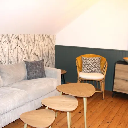 Maison De - 4-6 Personnes - Proche *