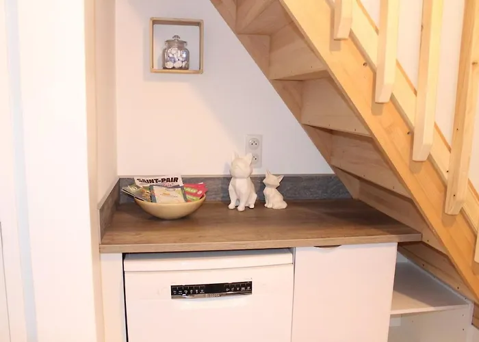 Maison De - 4-6 Personnes - Proche *