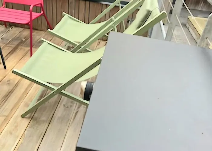 Maison De - 4-6 Personnes - Proche