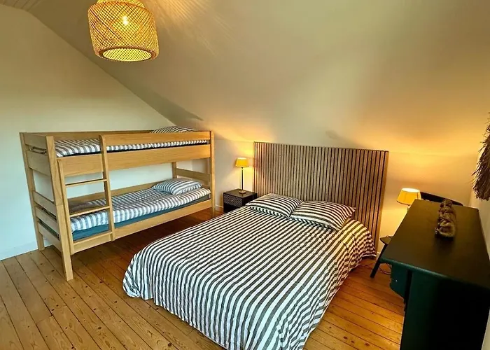 Maison De - 4-6 Personnes - Proche