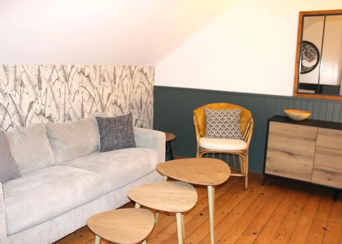 Maison De - 4-6 Personnes - Proche *